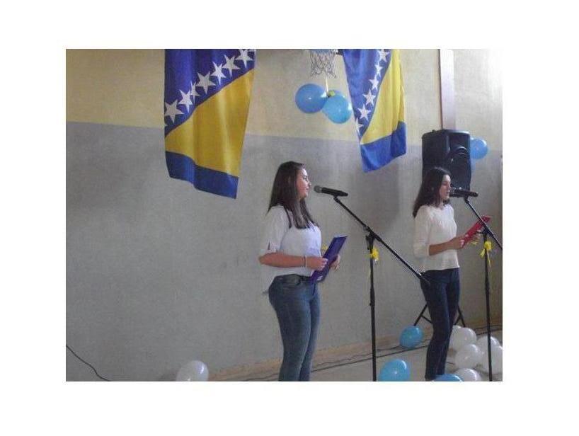 Dan državnosti BiH u Olovu uz druženje djece u Gradskoj biblioteci 